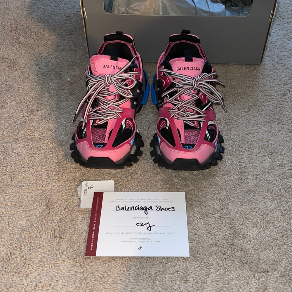 AUTHENTIC Balenciaga track runners